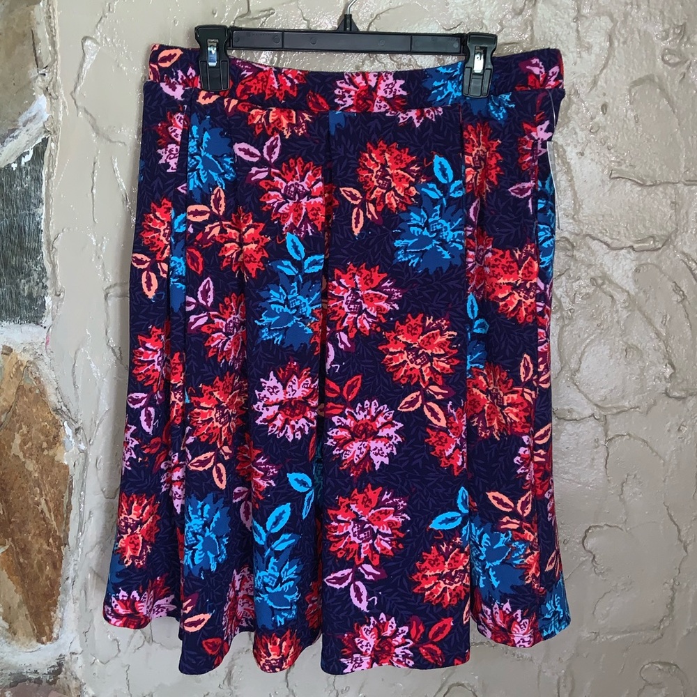 LuLaRoe Madison Skirt XL floral fun like new skirt